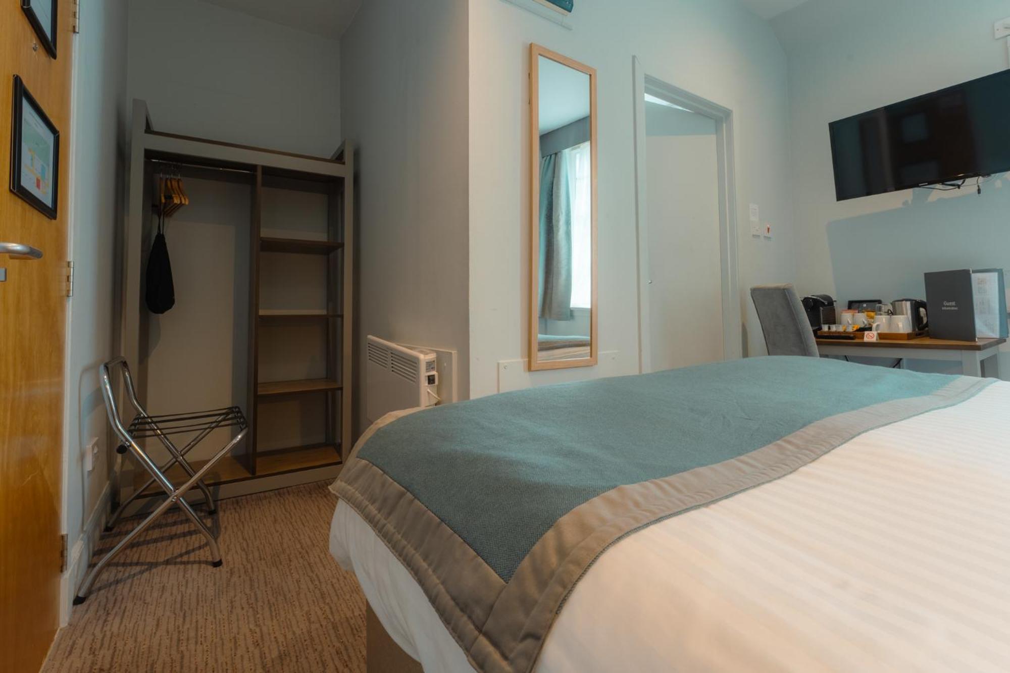 לינלית'גו West Port Hotel מראה חיצוני תמונה