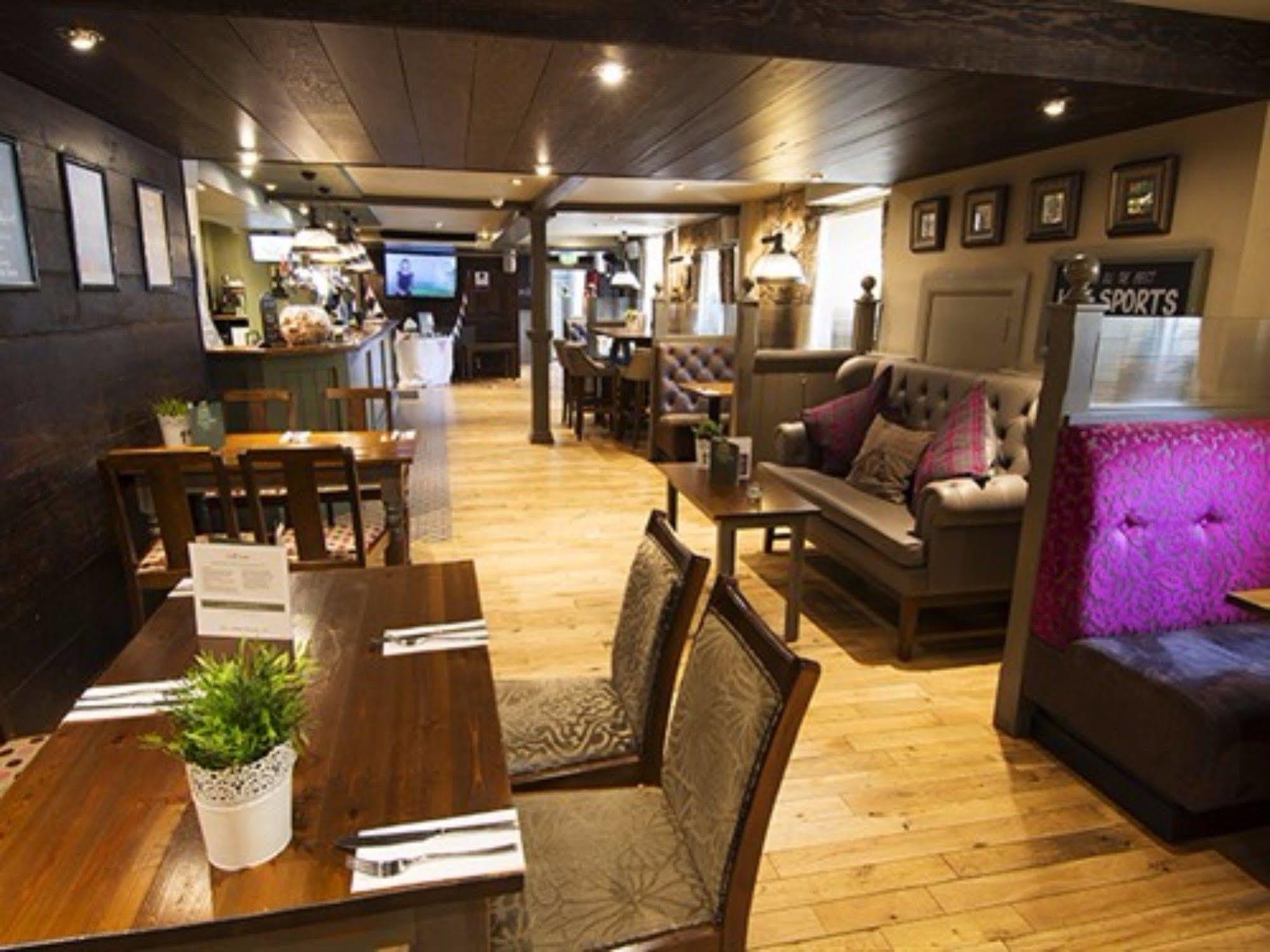 לינלית'גו West Port Hotel מראה חיצוני תמונה