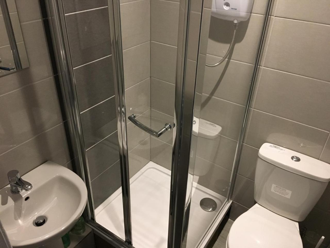 לינלית'גו West Port Hotel מראה חיצוני תמונה
